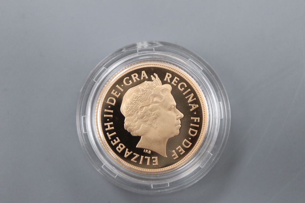 A Queen Elizabeth II gold proof sovereign, 2014, limited edition presentation 0558/7500, wood case